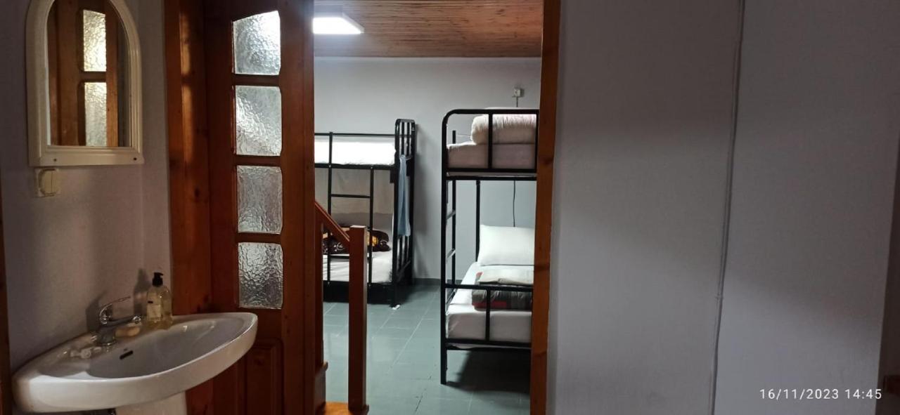Royal Hostel ティラナ エクステリア 写真